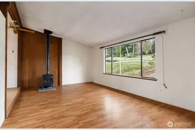 2681 Olympic Drive, Oak Harbor, WA 98277 - Photo 15