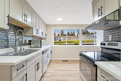 15520 30th Avenue NE, Shoreline, WA 98155 - Photo 7