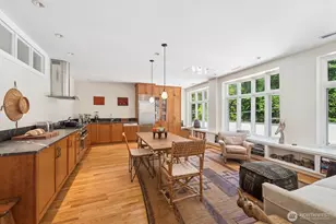 2809 1/2 Mount Rainier Dr S, Seattle, WA 98144 - Photo 3