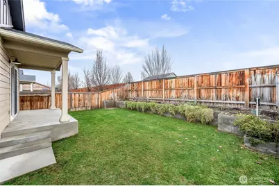 438 S Kansas Loop, East Wenatchee, WA 98802 - Photo 5