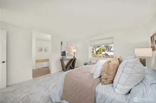 719 213th St SE, Bothell, WA 98021 - Photo 15