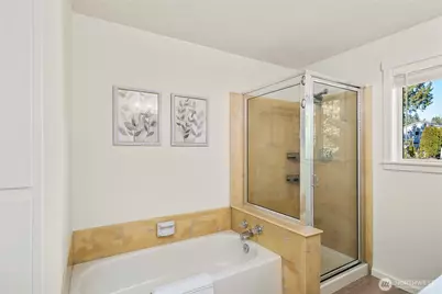 719 213 Street SE, Bothell, WA 98021 - Photo 17