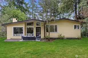 2431 Evergreen Point Rd, Medina, WA 98039 - Photo 1