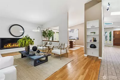 2431 Evergreen Point Rd, Medina, WA 98039 - Photo 19