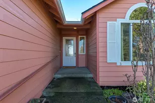 3508 F Ave, Anacortes, WA 98221 - Photo 3