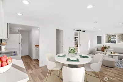 107 E Section Street, Mount Vernon, WA 98273 - Photo 5