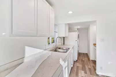 107 E Section Street, Mount Vernon, WA 98273 - Photo 11