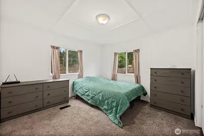 16503 Village Drive SE, Rainier, WA 98576 - Photo 15
