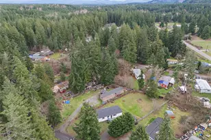 16503 Village Dr SE, Rainier, WA 98576 - Photo 25