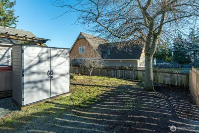 2209 25th Street, Anacortes, WA 98221 - Photo 29