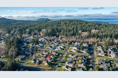 2209 25th Street, Anacortes, WA 98221 - Photo 33