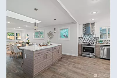 4853 42nd Avenue SW, Seattle, WA 98116 - Photo 9