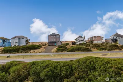 1272 Cutlass Court, Ocean Shores, WA 98569 - Photo 31
