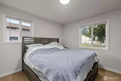 10639 Sheridan Avenue S, Tacoma, WA 98444 - Photo 13