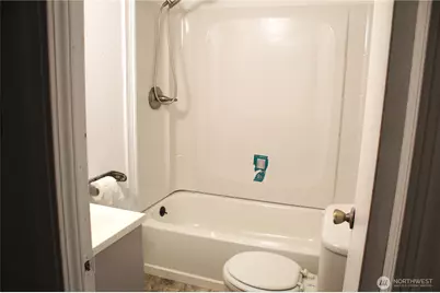 119 N Samish Way #30, Bellingham, WA 98225 - Photo 9