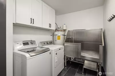 1403 SW Thistle Street, Seattle, WA 98106 - Photo 23