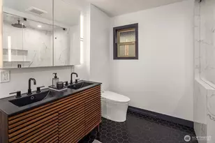 1403 SW Thistle St, Seattle, WA 98106 - Photo 15