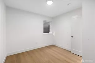 2349 NE 127th St, Seattle, WA 98125 - Photo 21