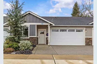 742 Parkland Loop, Sedro Woolley, WA 98284 - Photo 1