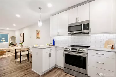 12526 15th Avenue NE #B, Seattle, WA 98125 - Photo 11