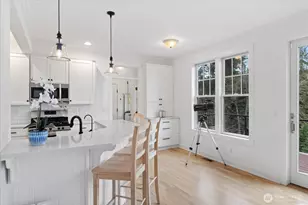 1159 Secret Pl, Greenbank, WA 98253 - Photo 9