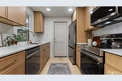 14509 SE 41st Lane, Bellevue, WA 98006 - Photo 9