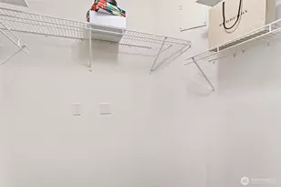 655 Crockett St, Seattle, WA 98109 - Photo 17