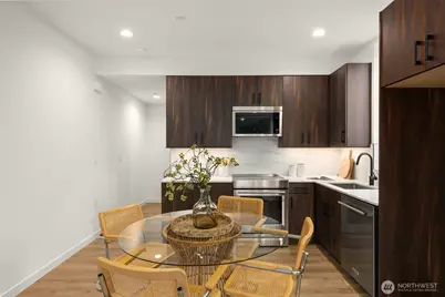 4406 A 50th Avenue S, Seattle, WA 98118 - Photo 9