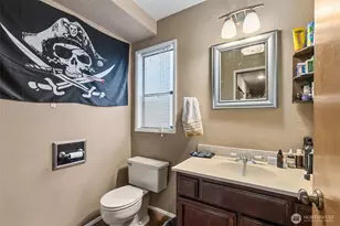 15215 Larch Way, Lynnwood, WA 98087 - Photo 21