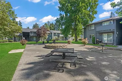 9405 S Ash Street #A-D, Tacoma, WA 98444 - Photo 7