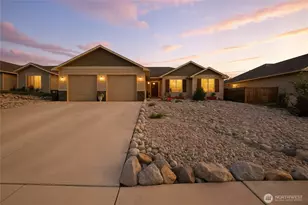 479 Spring View Pl, Chelan, WA 98816 - Photo 1