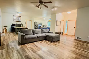 6503 NW Bondale Ln, Silverdale, WA 98383 - Photo 9