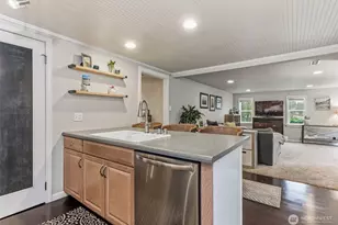 1162 Bertha Ave NW, Bremerton, WA 98312 - Photo 7