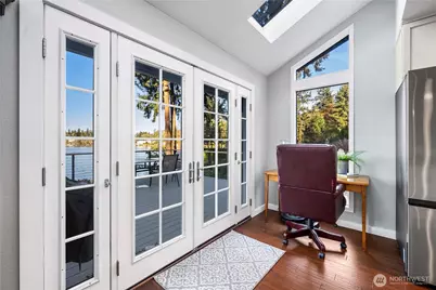 11410 Gravelly Lake Drive SW, Lakewood, WA 98499 - Photo 9