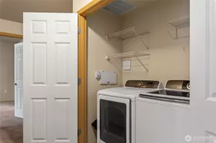 10109 186 St E, Puyallup, WA 98375 - Photo 13