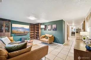 23716 Locust Wy, Bothell, WA 98021 - Photo 7