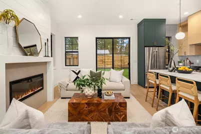 818 165th Avenue NE, Bellevue, WA 98008 - Photo 7