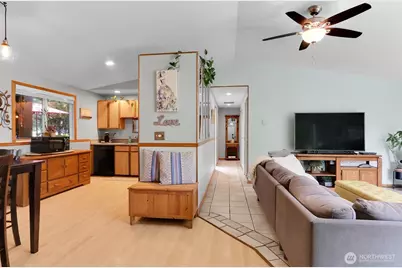 12419 NE 107th Place, Kirkland, WA 98033 - Photo 3