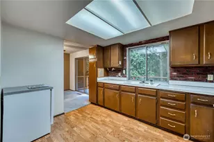 3915 NE Hyak Way, Bremerton, WA 98311 - Photo 11