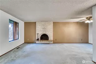 3915 NE Hyak Way, Bremerton, WA 98311 - Photo 7