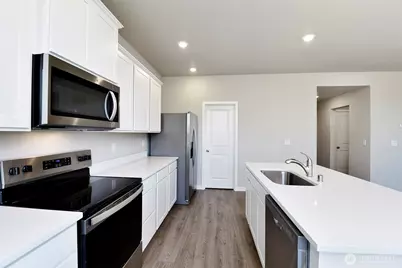 16306 Jenkins Avenue SE, Yelm, WA 98597 - Photo 3