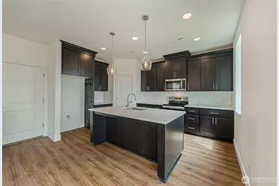 404 Pagget Avenue, Winlock, WA 98596 - Photo 11