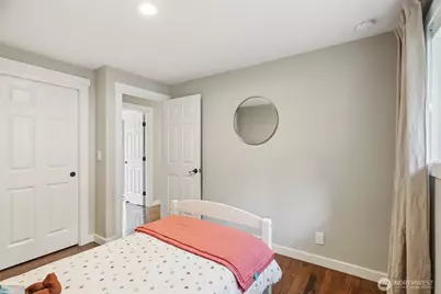 9512 235th Place SW, Edmonds, WA 98020 - Photo 17