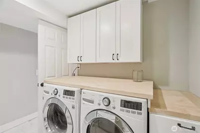 9512 235th Place SW, Edmonds, WA 98020 - Photo 23