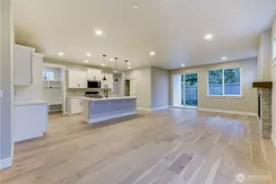 18425 Meridian Ave SE, Bothell, WA 98012 - Photo 5