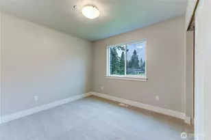 18425 Meridian Avenue SE, Bothell, WA 98012 - Photo 29