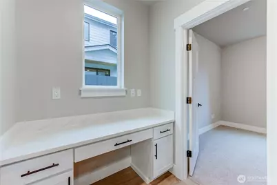 18425 Meridian Avenue SE #CR 26, Bothell, WA 98012 - Photo 11