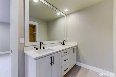 18425 Meridian Avenue SE #CR 26, Bothell, WA 98012 - Photo 23