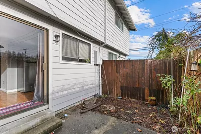 1016 9th Street SE #7, Puyallup, WA 98372 - Photo 19