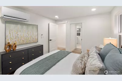 104 NE 85th Street, Seattle, WA 98115 - Photo 19